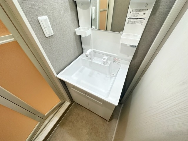 プレジール三山 内観
