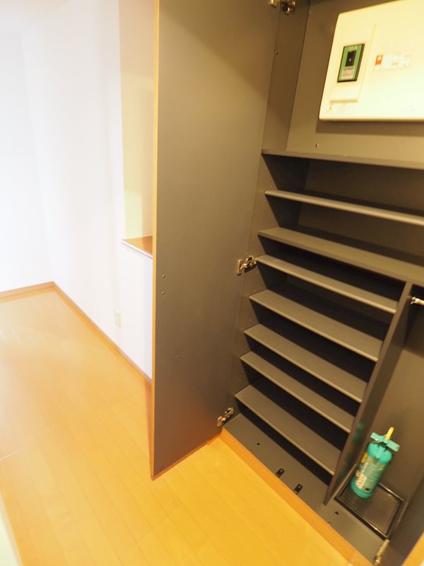 レジディア島津山6階 収納