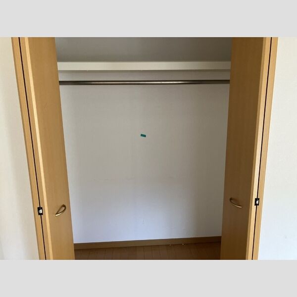 フレアウエスト 収納