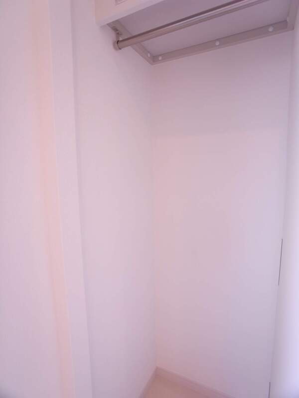 リブリ・ウィスタリアⅡ 寝室