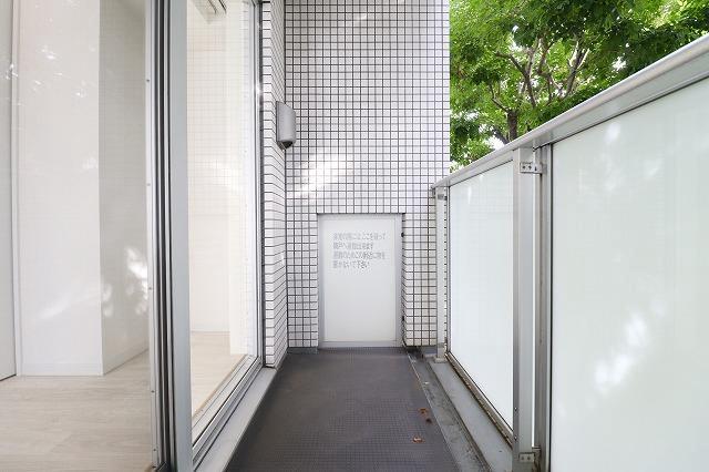 六本木デュープレックスエムズ2階 バルコニー