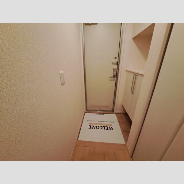 スカイヒル横濱六ッ川　B棟 玄関