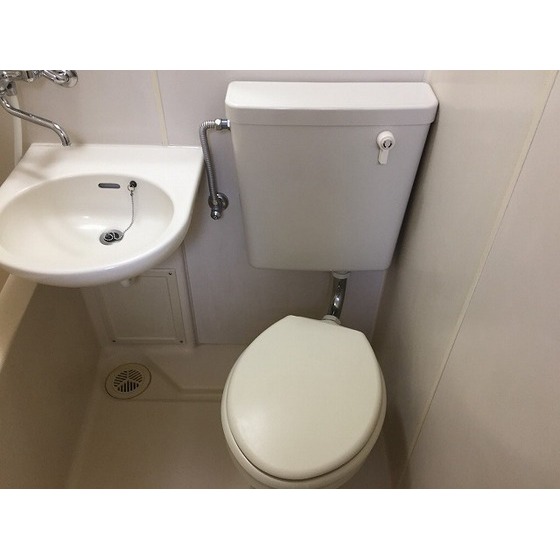 マディソン新大塚0101号室 トイレ