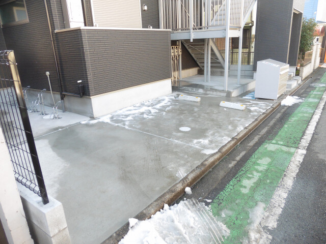 ビエネスタ南台 駐車場