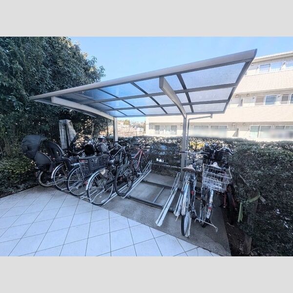 コモレビ大蔵　F303号室 駐輪場