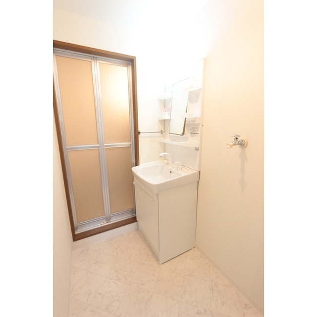 メゾングラシア105号室 内観