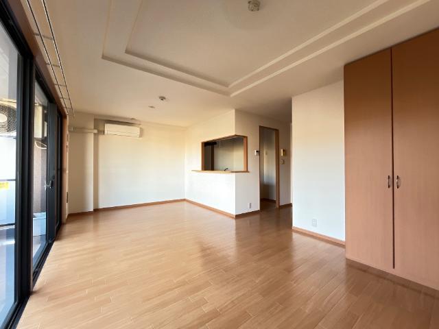 パルティール横濱 リビング