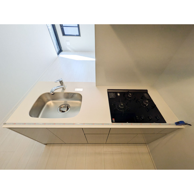 ACP Residence 新江古田0402号室 シンク・コンロ