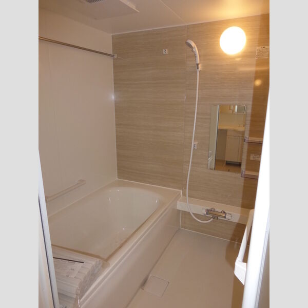 フラッシングメドウ狭山206号室 一坪風呂