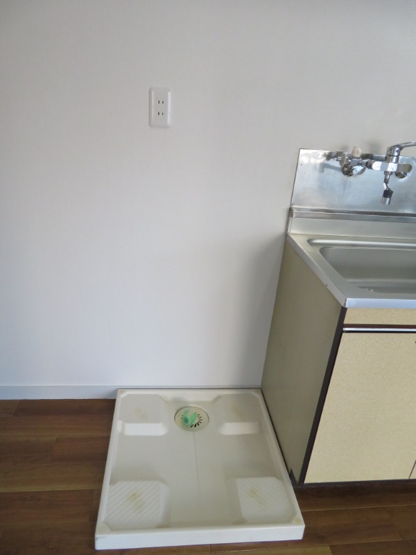 清水ヶ丘ハイツ2階 内観