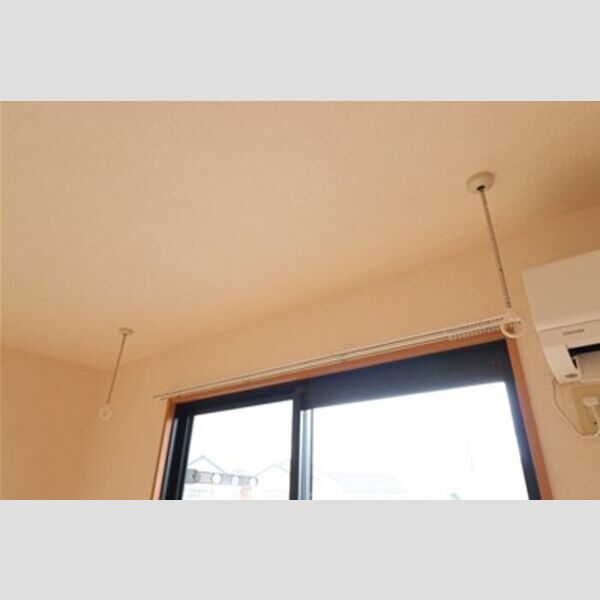 エスポワール205号室 室内物干し