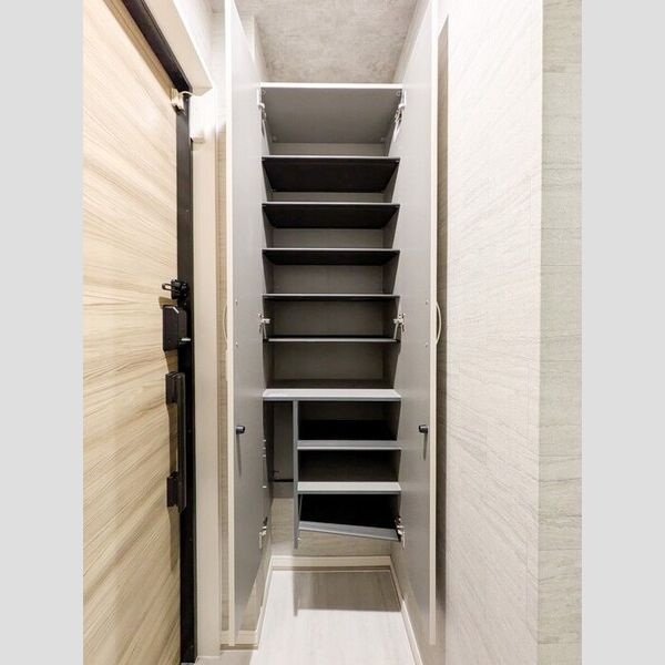 オードリーコート205号室 玄関