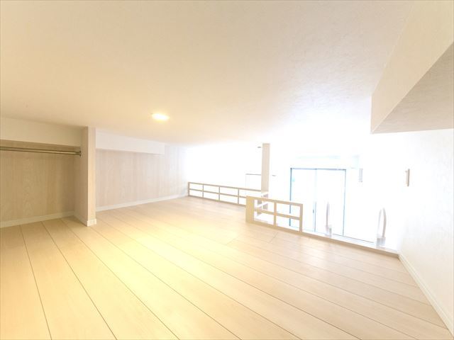 ソレイユ上草柳 リビング