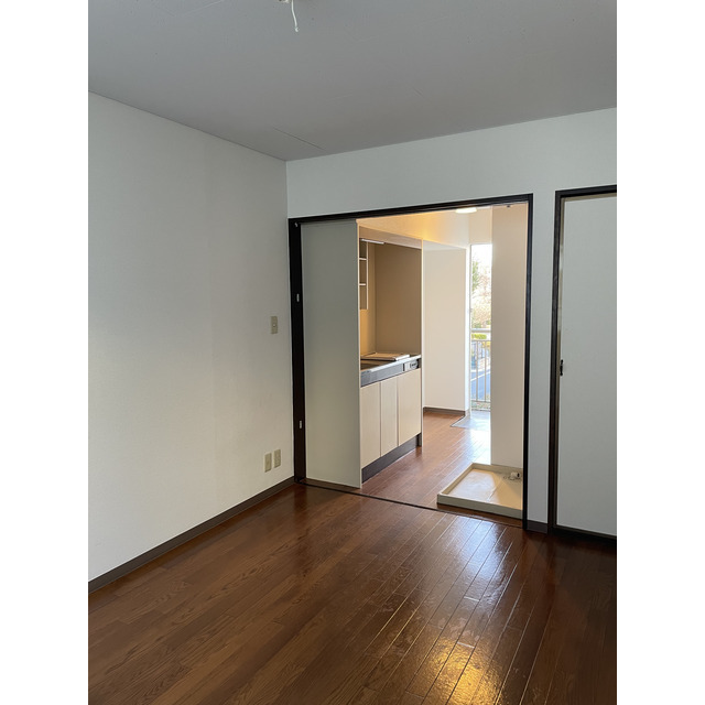 ファミールつつじヶ丘 内観