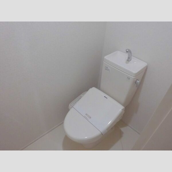 メゾン細田 温水洗浄暖房便座