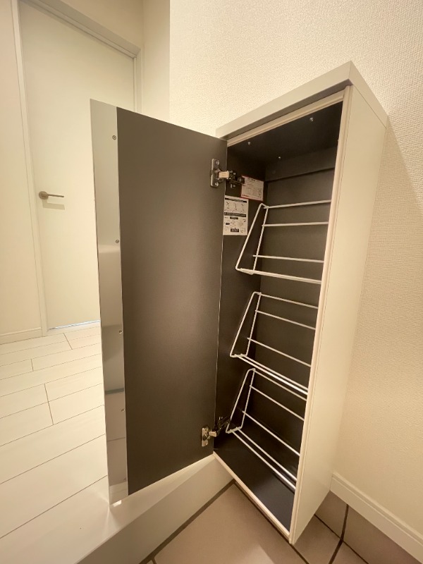 リバージュ池上1階 収納