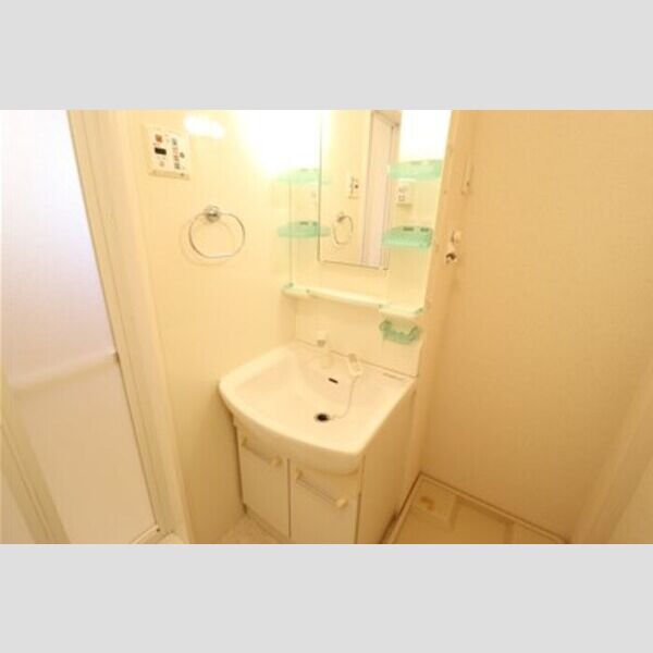 フルール・　ロメリア 洗髪洗面化粧台