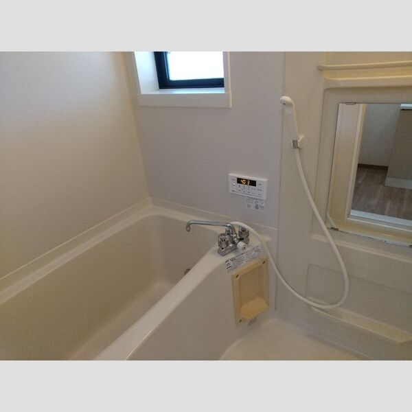 グローネ飯倉台　F バス