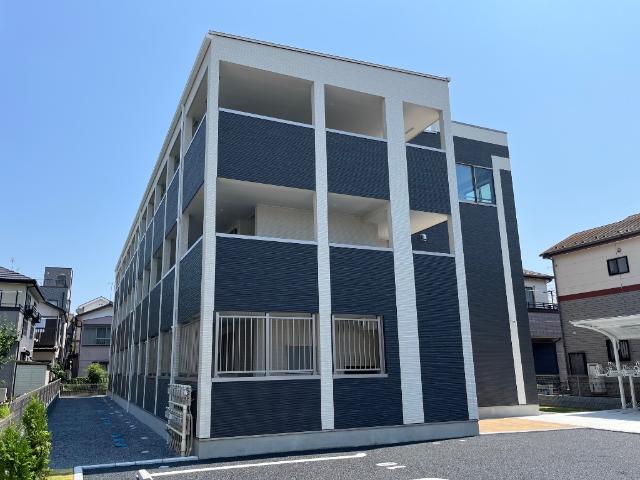 カーサ　ヴィヴァーチェ 外観写真（昼）