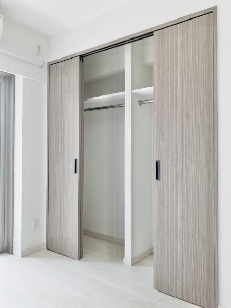 Ｄ’ｓ　ＶＡＲＩＥ三ノ輪レジデンス リビング