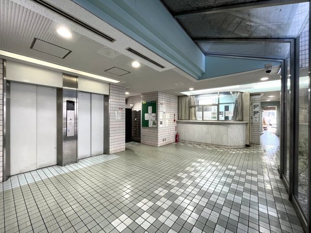 スカイコート下高井戸2階 エントランス