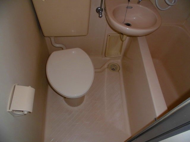 ナイスアーバン横濱駅東館3階 お風呂