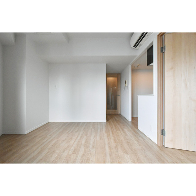 オーパスホームズ白山0701号室 内観