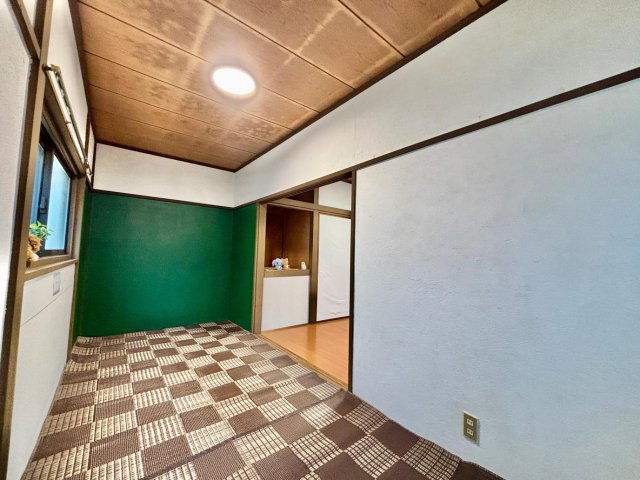 子猫と小川のスフレ 緑がポイントの和室です♪