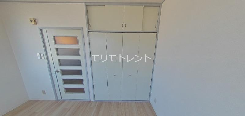 クレッセントO-2 室内参考写真（301号室）