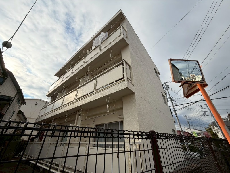 レジデンス府中是政1階 外観