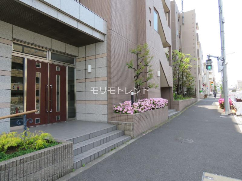 グリシーナ下北沢4階 エントランス