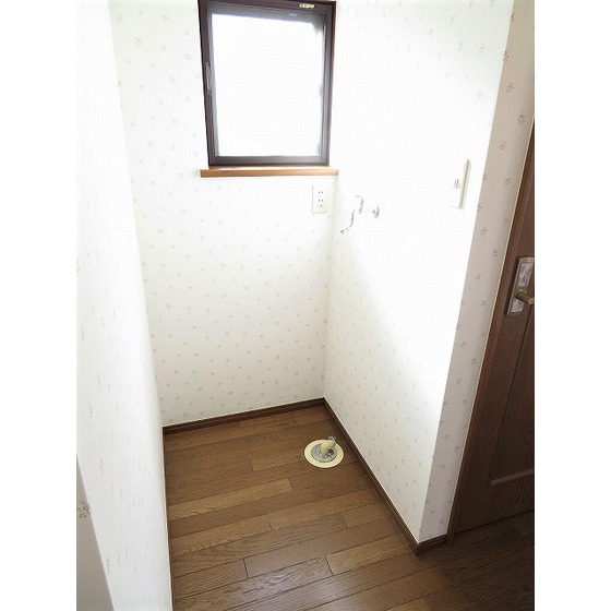スクエア東新町0101号室 室内洗濯機置場