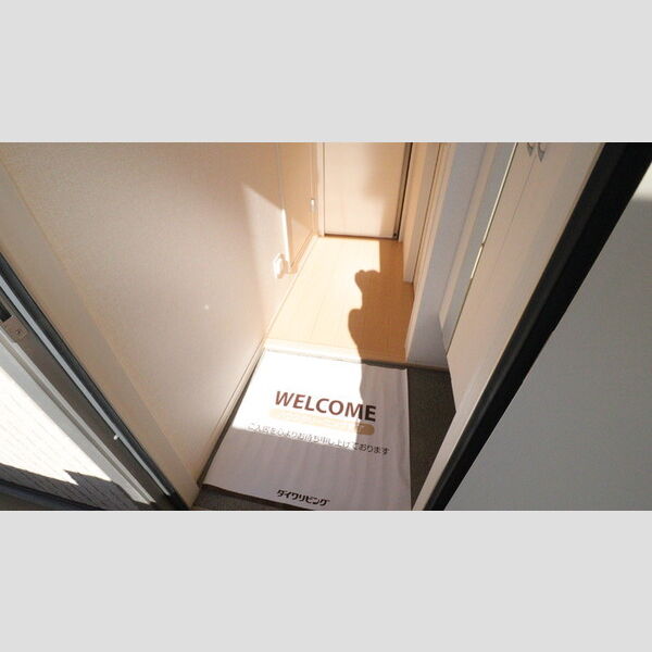 モンサンオール302号室 玄関