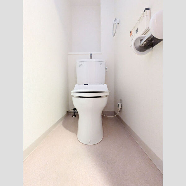 メイプルヒルズ402号室 温水洗浄暖房便座