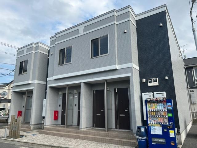 クレストⅢ 外観写真（昼）