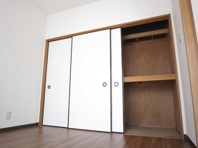 シュド鵠沼 収納