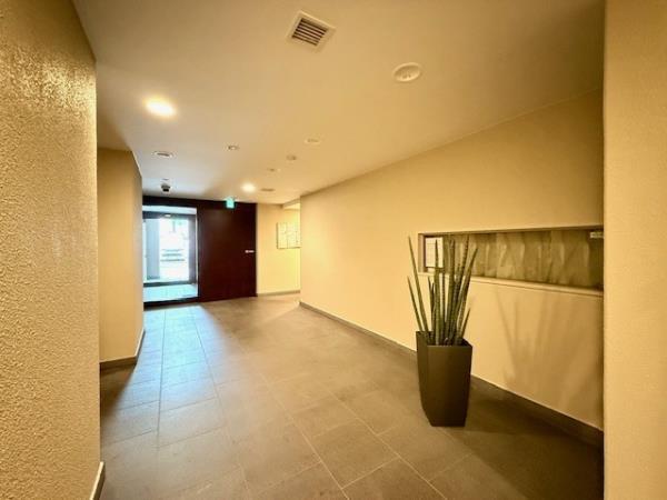 Ｂｒｉｌｌｉａ　ｉｓｔ　北沢2階 エントランス