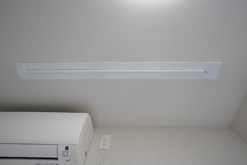 IL MEZZO DI TOKYO，UNO 室内物干し