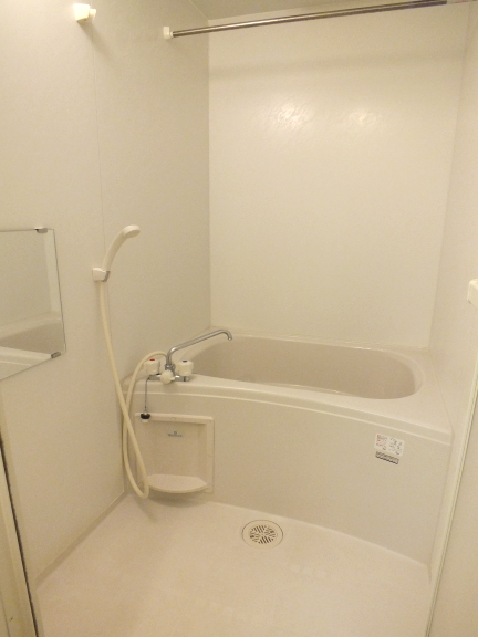 レオパレスヴェルドミール東部台 お風呂