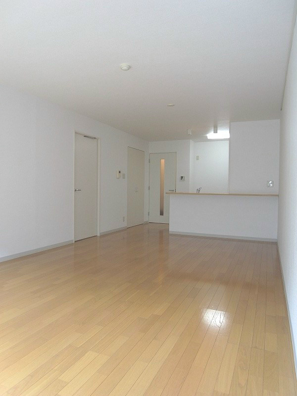 ラフィネＳ国分寺 リビング