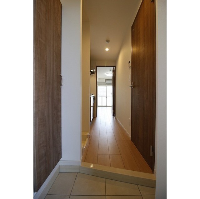 プレール・ドゥーク西川口Ⅱ 玄関