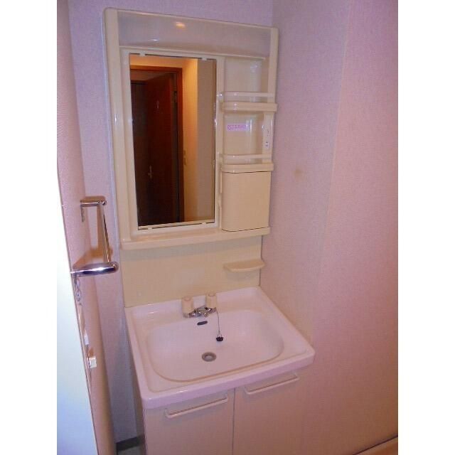 ＹＡＹＯＩ　ＣＯＵＲＴ0406号室 同建物別部屋の参考画像