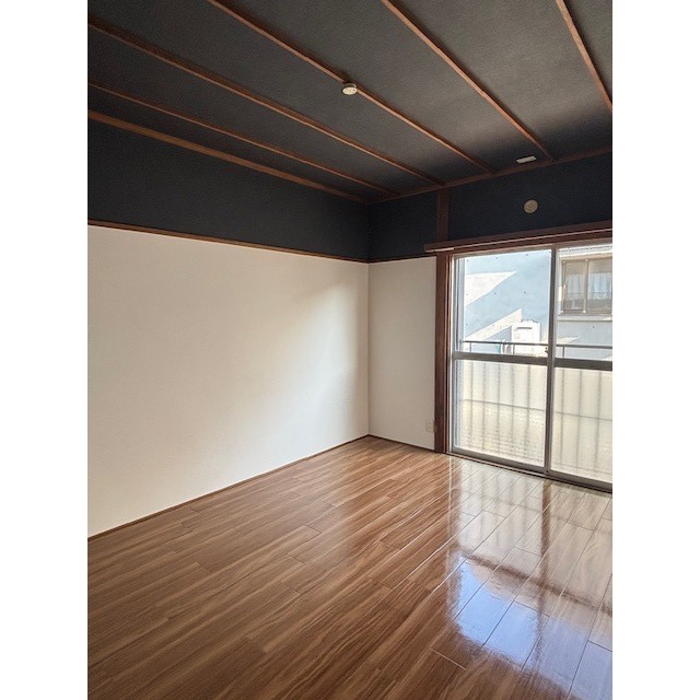 東海荘 内観