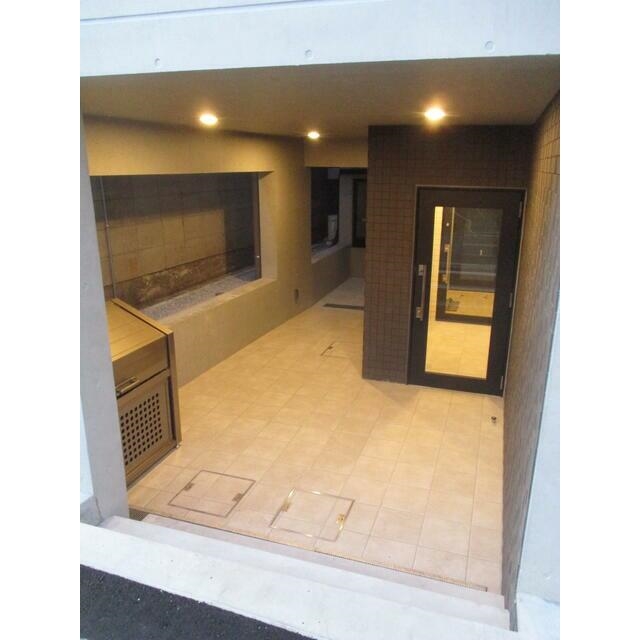 パークサイド日暮里・西日暮里1階 エントランス