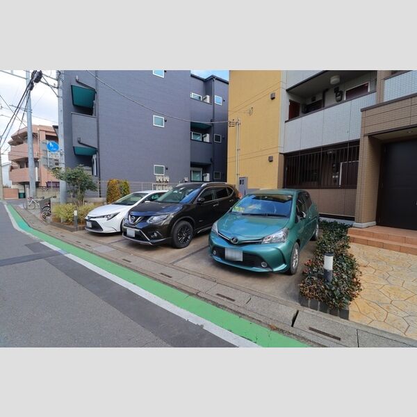 Ilsole 土呂町203号室 駐車場