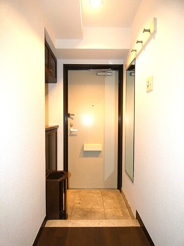 ライオンズプラザ大宮第２ 玄関　※2025年11月撮影