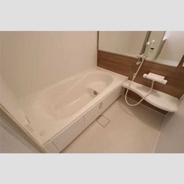 ウエスト レジデンス 浴室