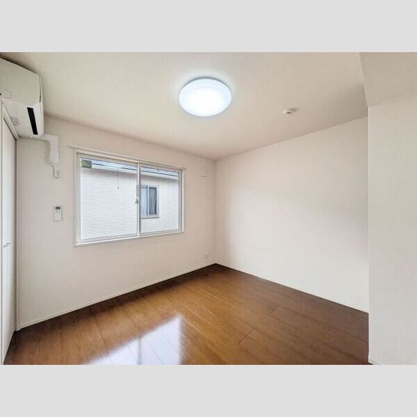 セジュール パルフェ202号室 洋室