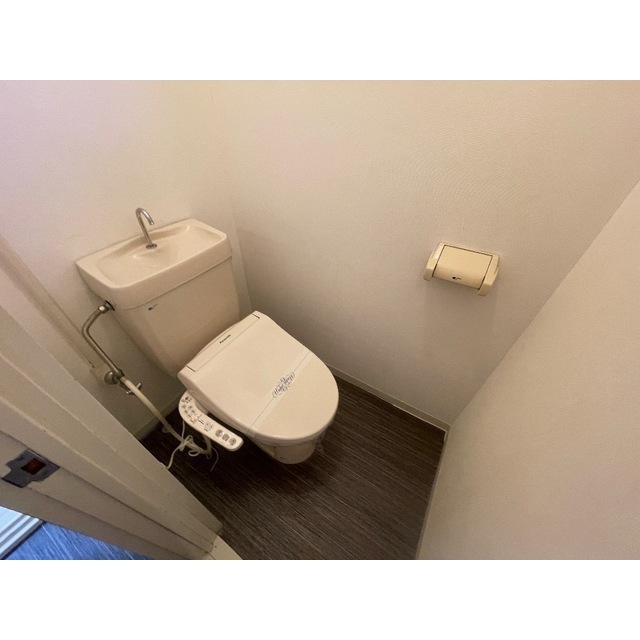 ニュープリンスマンション102号室 内観