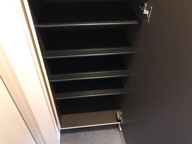 オークプレイス 下駄箱